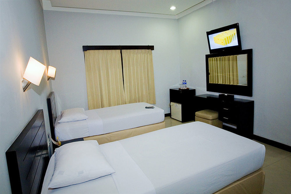 Celebes Hotel